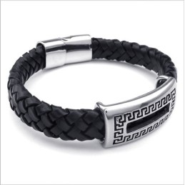 Šikovný Dizajn, Jemné Farby, Spoľahlivý A Kvalitný Titánový Kožený Náramok