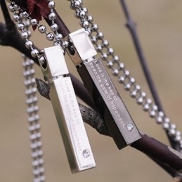 Módne Kvádrové Rafinované Miláčikovské Titánové Náhrdelníky S Príveskami