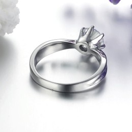 Kráľovná Kvalitného Ženského Titánového Prsteňa S Kamienkami