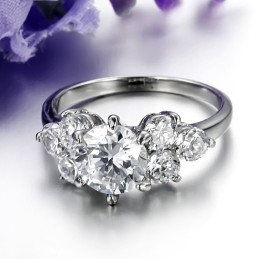 Vysokokvalitný Titánový Prsteň S Kamienkami