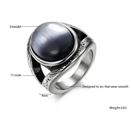 Odolný Titánový Prsteň Exaggere Emerald