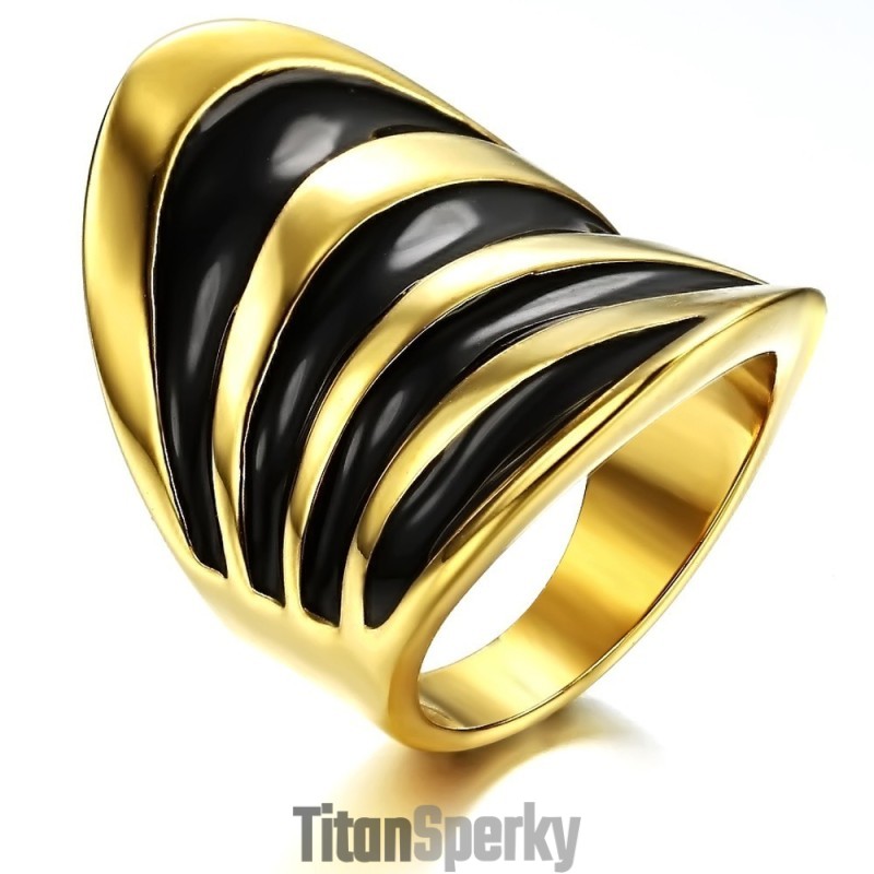 Dobre Sa Predáva Po Celom Svete Titánový Prsteň Exaggerate