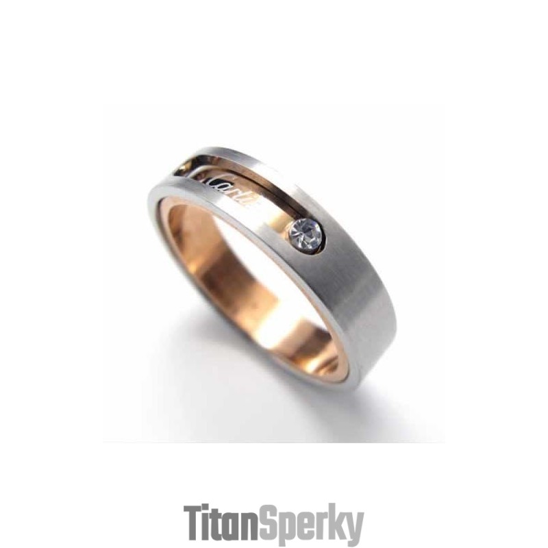 Prsteň S Diamantmi A Titánovou Intarziou 5 Mm Prsteň S Diamantmi A Titánovou Intarziou 5 Mm