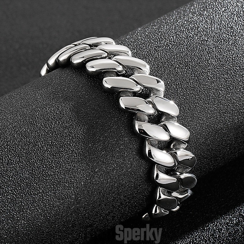 Titánový Náramok Chic Wind V Tvare Diamantu