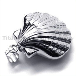 Titánový Prívesok S Mušľovým Dizajnom - Retiazka Zadarmo