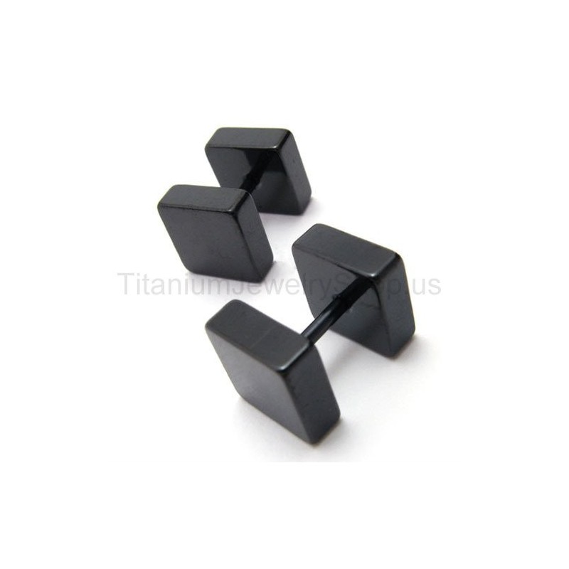 Náušnice S Činkou V Čiernych Titánových Krabičkách