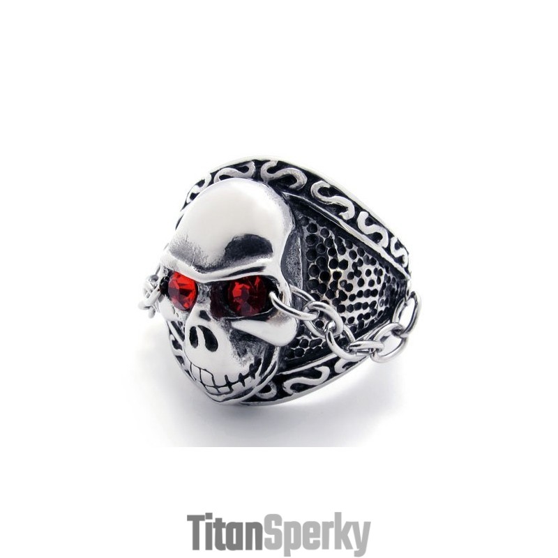 Titánový Prsteň S Lebkou A Červeným Diamantom Titánový Prsteň S Lebkou A Červeným Diamantom