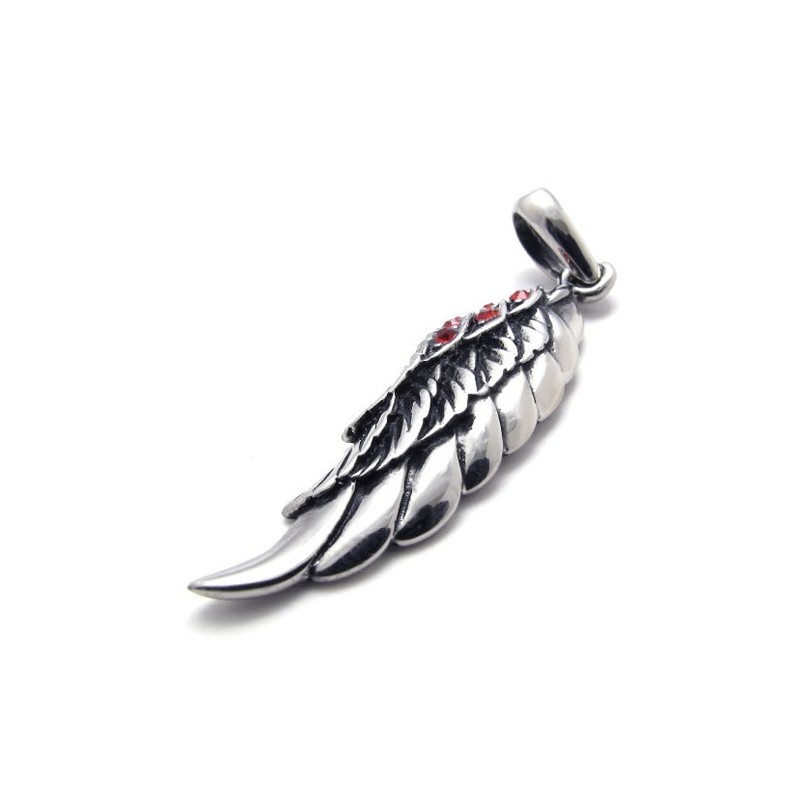 Titánový Prívesok S Červeným Diamantom A Pierkom Titánový Prívesok S Červeným Diamantom A Pierkom