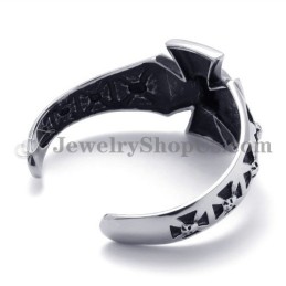 Módny Titánový Náramok S Krížom